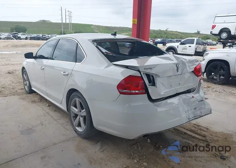 2015 Volkswagen Passat 2.0L Tdi Se from USA, damaged, VIN 1VWBV7A3XFC082934